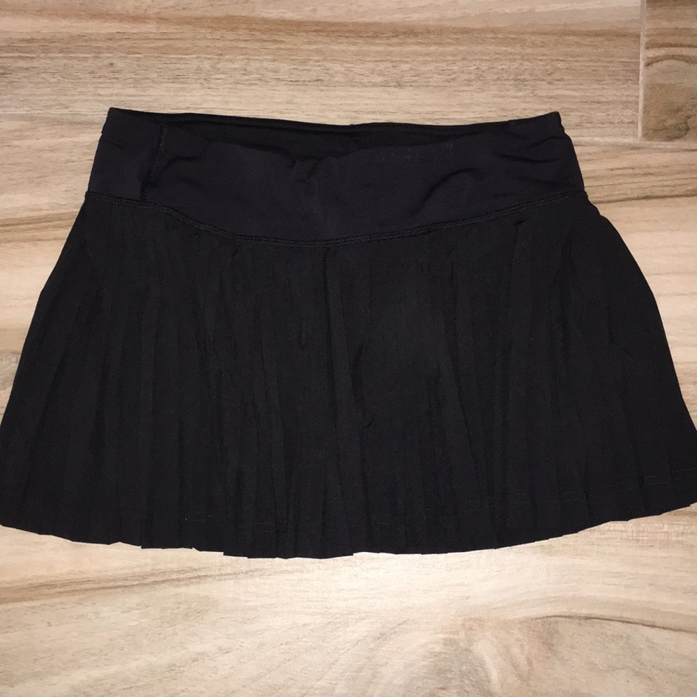Lululemon pleated tennis skirt